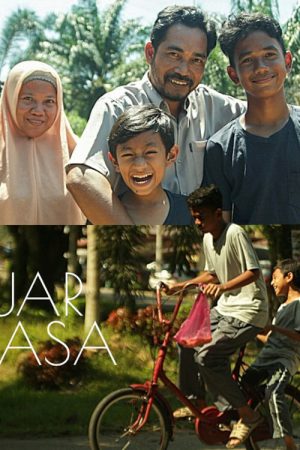Luar Biasa (2017) poster