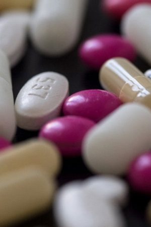 Trafic de médicaments (2017) poster