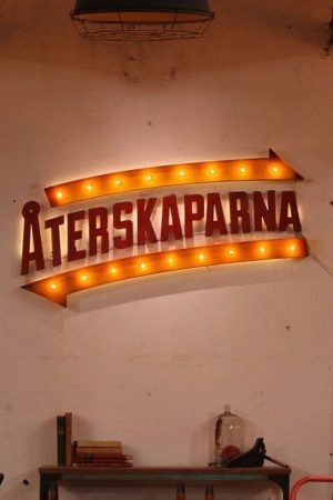 Återskaparna (2021) poster