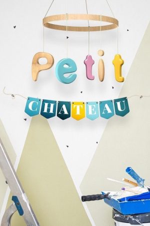 Petit Chateau (2021) poster