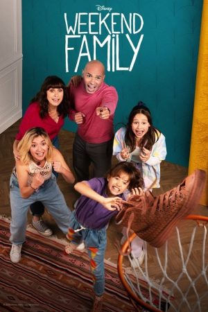 Weekend Family (2022) poster